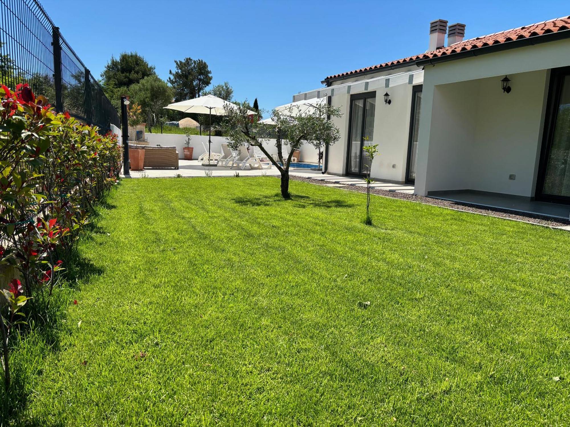 Villa Nostra *